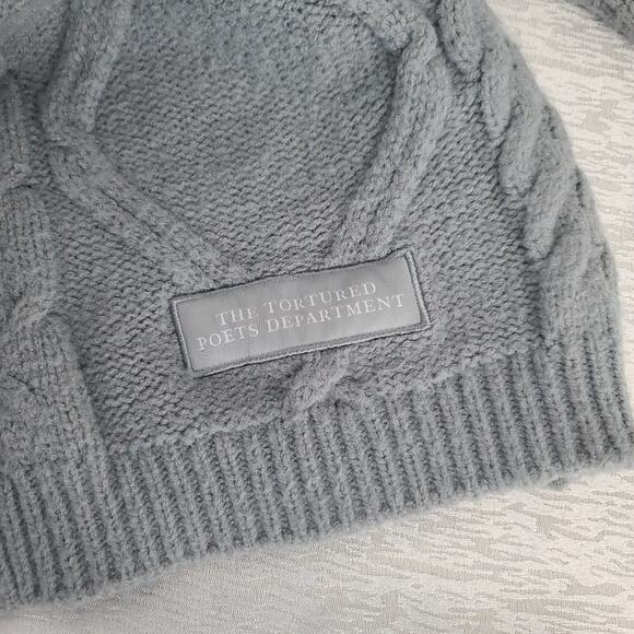 Taylor Swift Authentic TTPD Gray Cardigan, size XS/SM, NWOT Chunky Fisherman - Picture 6 of 8